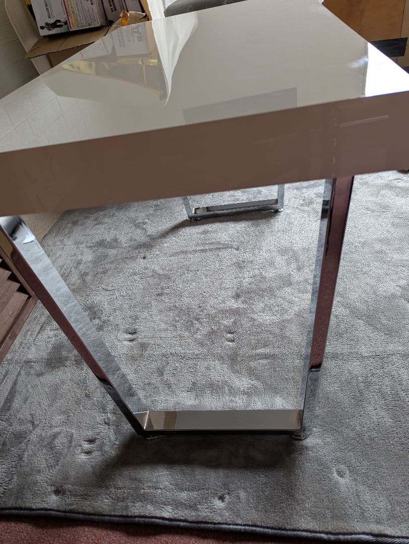 モダンアート　デスク　　ホワイト