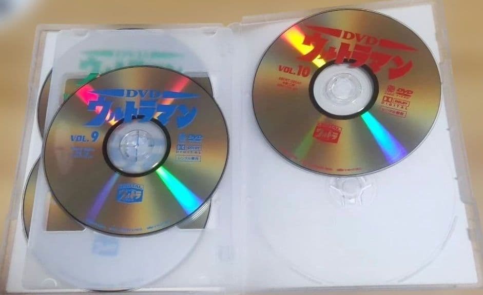 ウルトラマン　全10巻 DVD〈レンタル落ち商品〉円谷作品