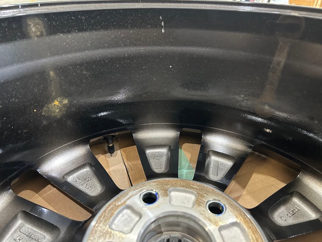 ホンダ ヴェゼル　18インチ 純正ホイール4本