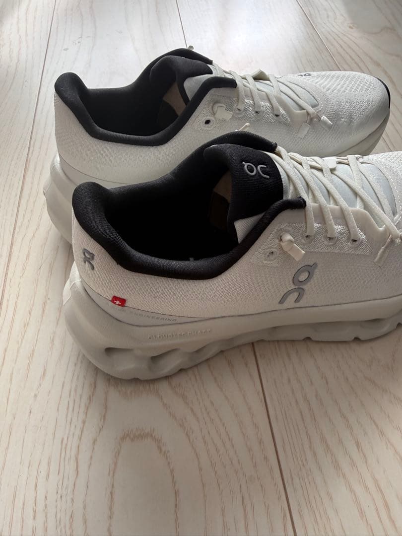 【新品未使用】On Cloudtilt Pearl | Ice 22.5㎝