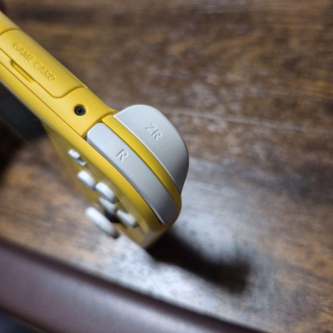 Nintendo Switch Lite 本体　イエロー