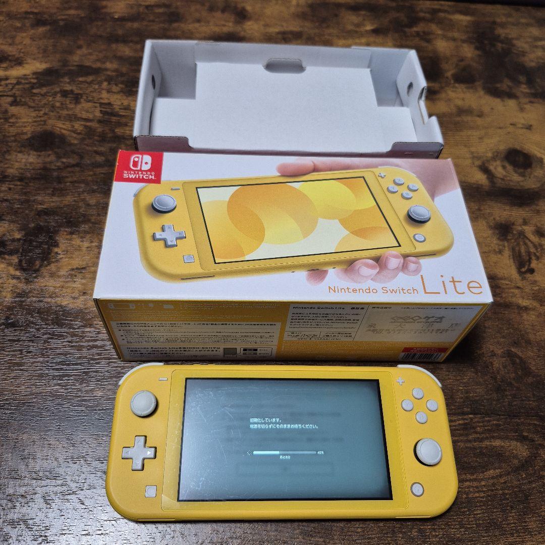 Nintendo Switch Lite 本体　イエロー