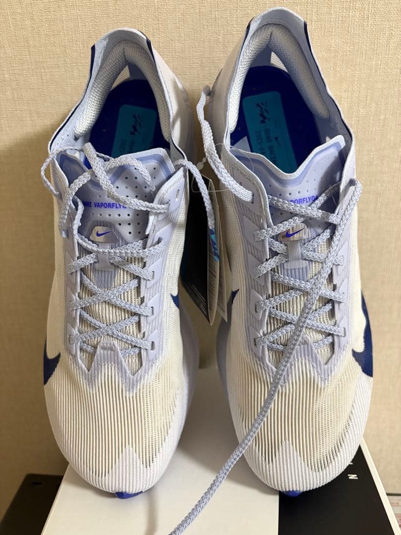 ZOOMX VAPORFLY NEXT% 4 26cm ホワイト/ブルー