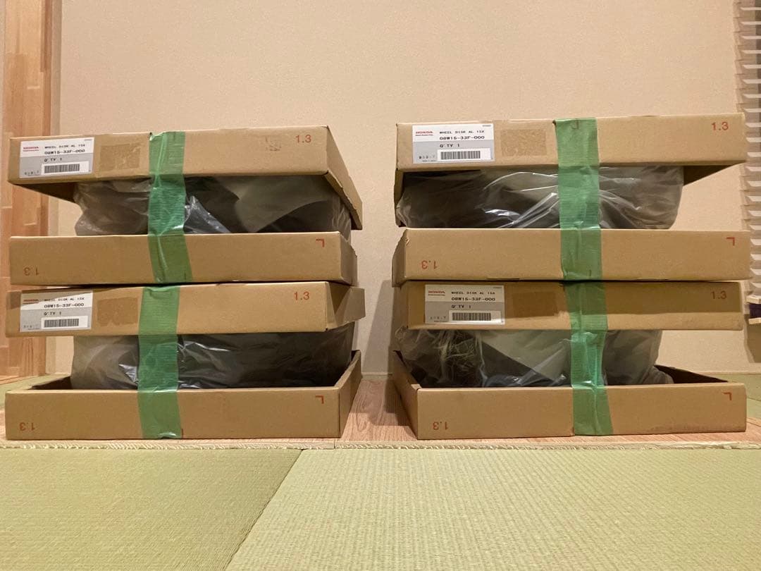 【新品/未使用】新型フリード クロスター 純正アルミホイール 4本セット