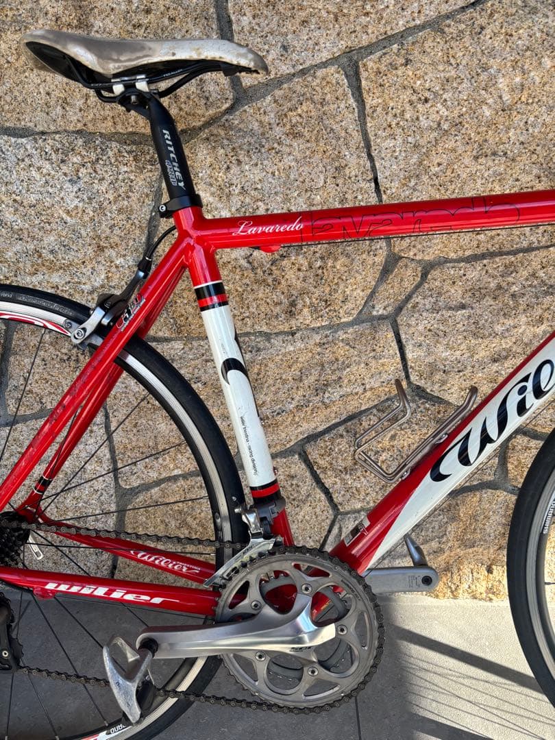 Wilier ロードバイク lavaredo シマノ105 ウィリエール