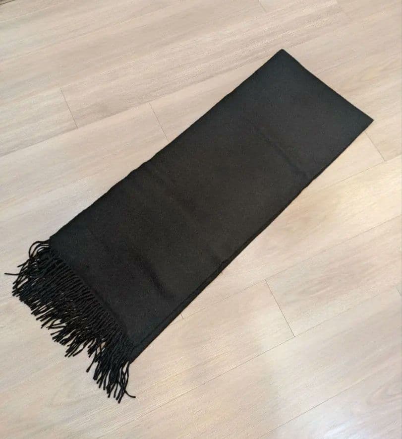 Acne Studiosマフラー ブラック クリーニング済