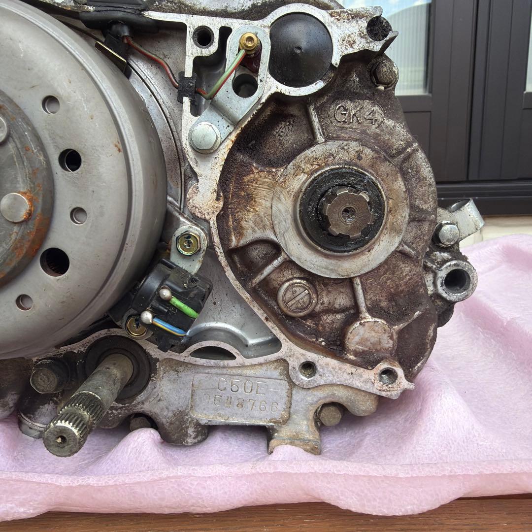 スーパーカブ50純正　エンジン