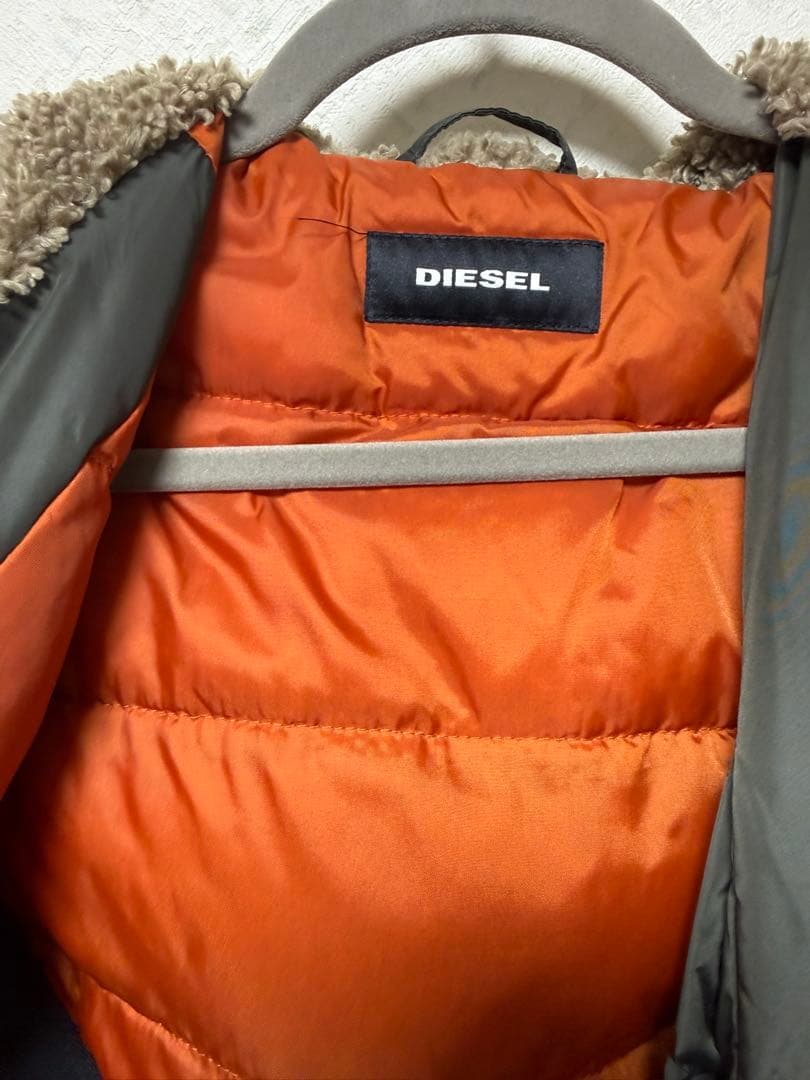 DIESEL オリーブグリーン ミリタリージャケット ファー付き
