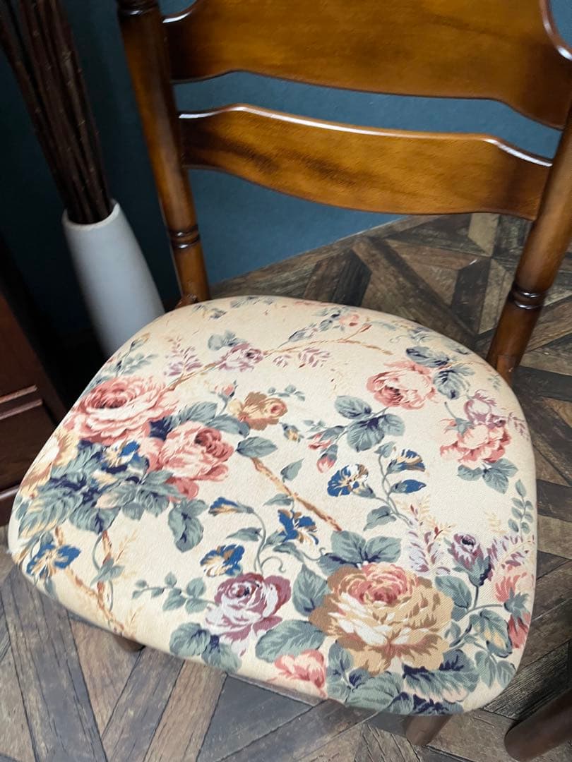 カリモク ダイニングチェア ② 花柄 椅子 セット インテリア 昭和レトロ