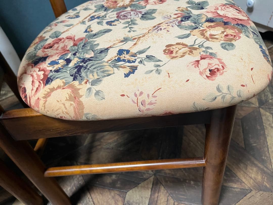 カリモク ダイニングチェア ② 花柄 椅子 セット インテリア 昭和レトロ