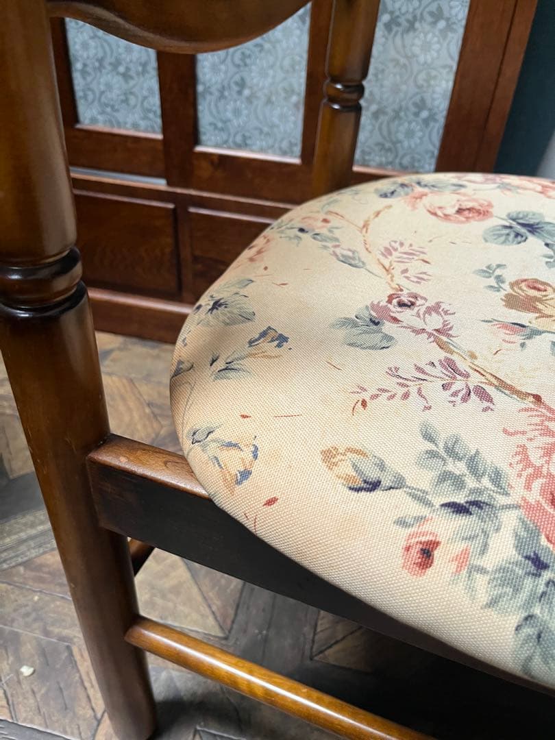 カリモク ダイニングチェア ② 花柄 椅子 セット インテリア 昭和レトロ