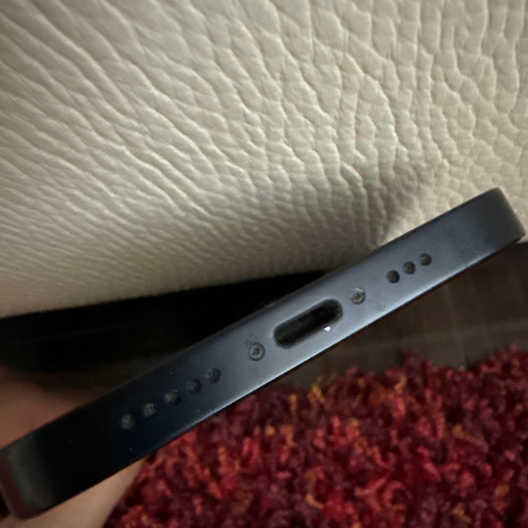 【kaai】iPhone12本体64GB ブラック オマケのケーブル付き