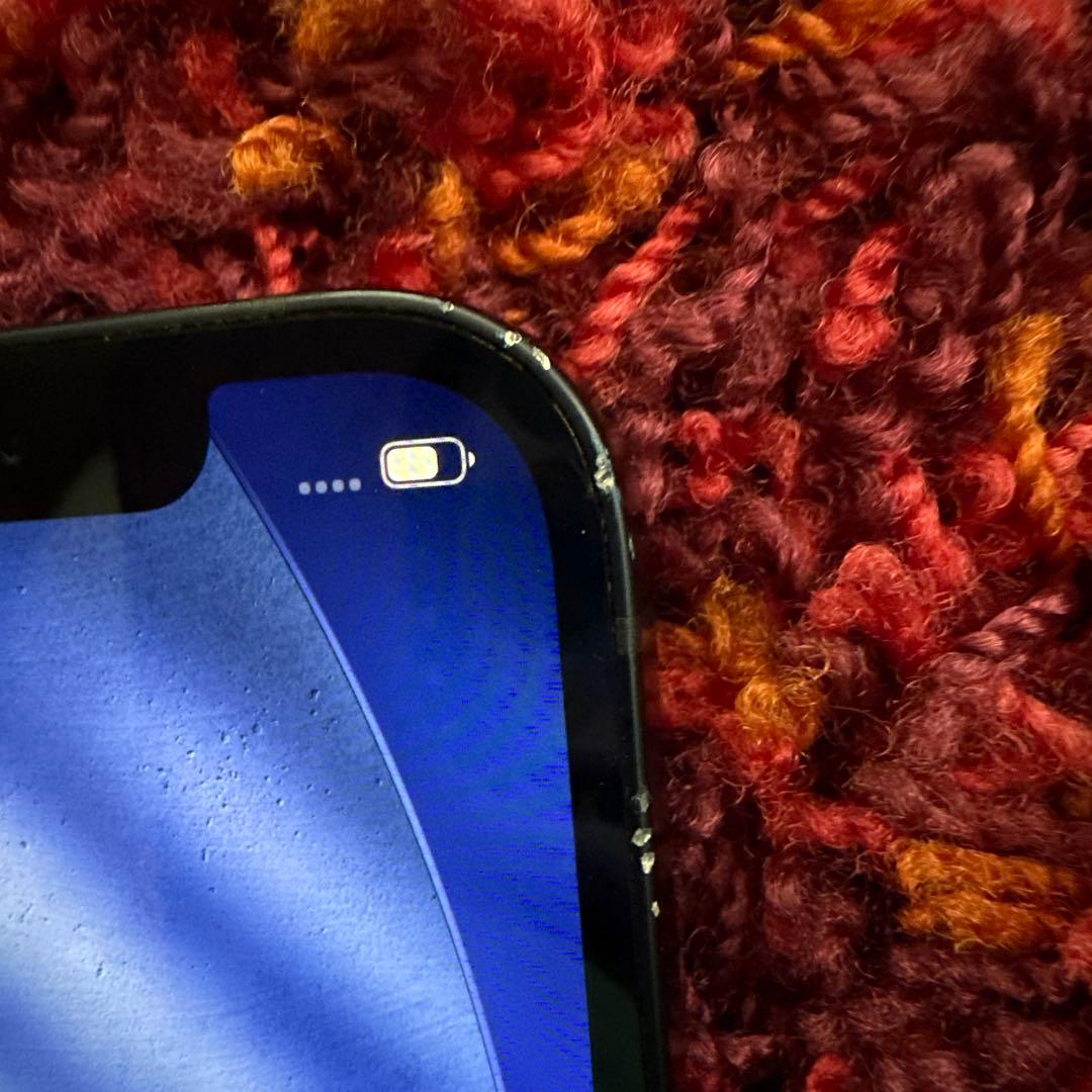 【kaai】iPhone12本体64GB ブラック オマケのケーブル付き