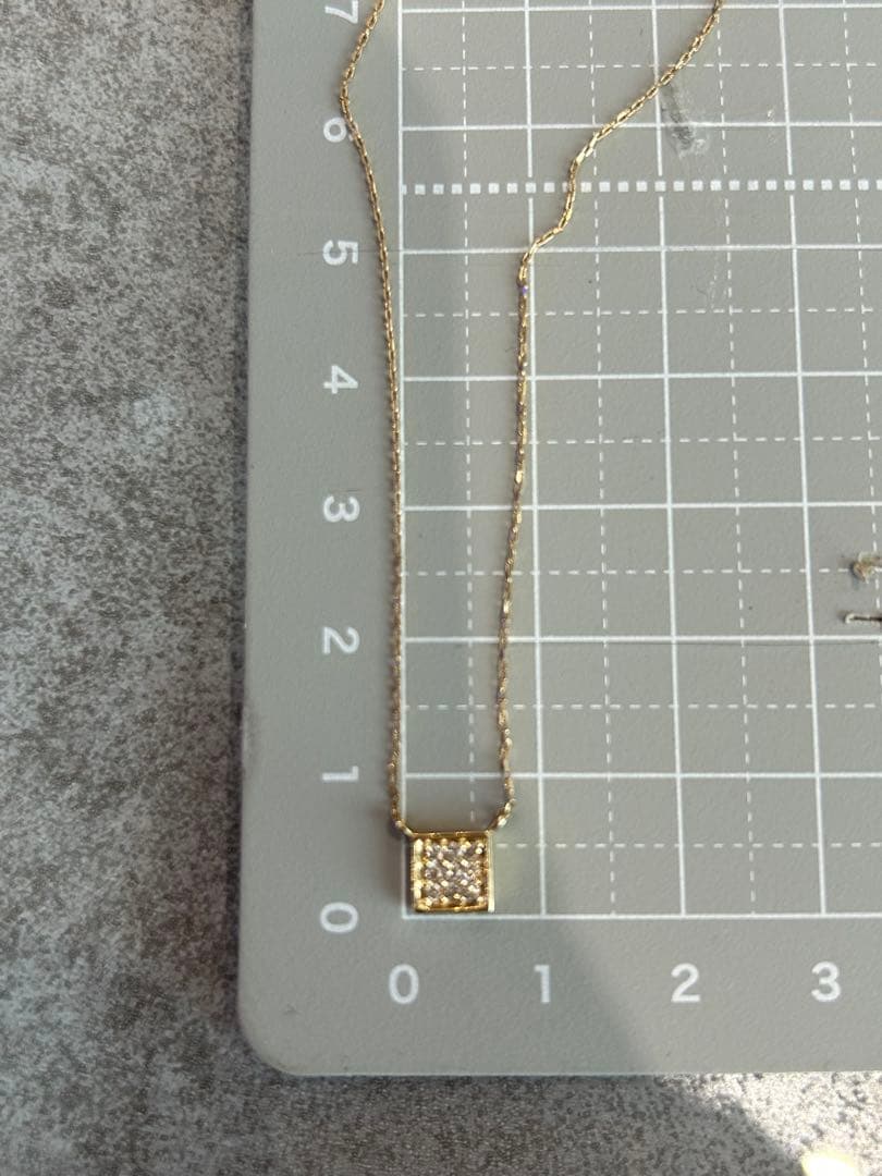 ダイヤモンドネックレス10Kイエロー