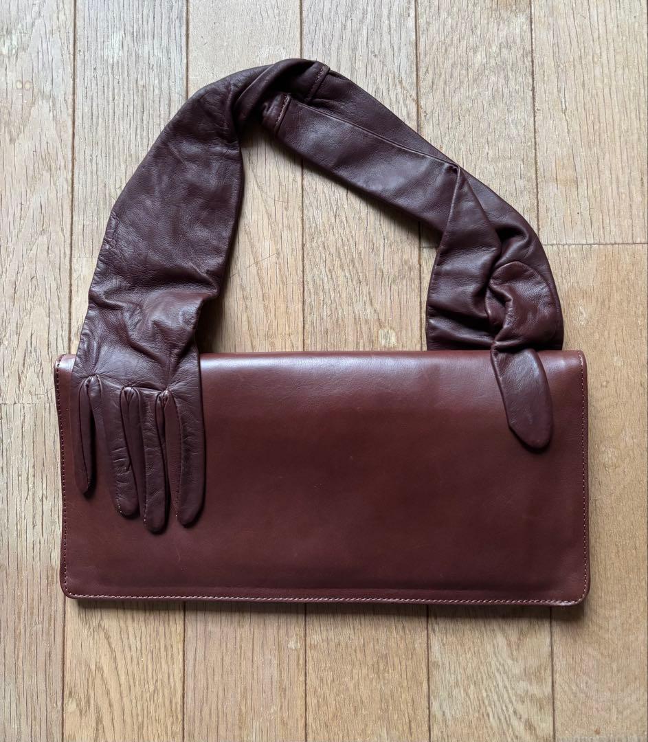 マルタンマルジェラ× グローブクラッチ