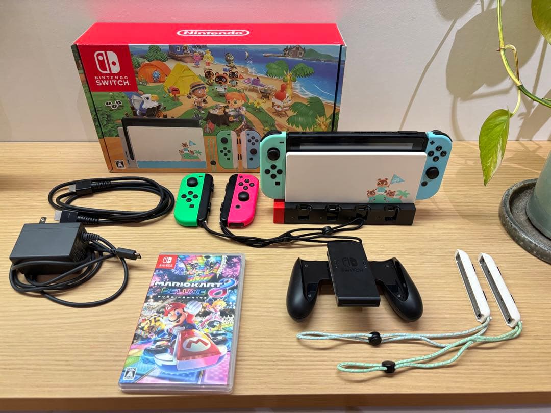 Nintendo Switch 特別デザイン + マリオカート8+ジョイコン