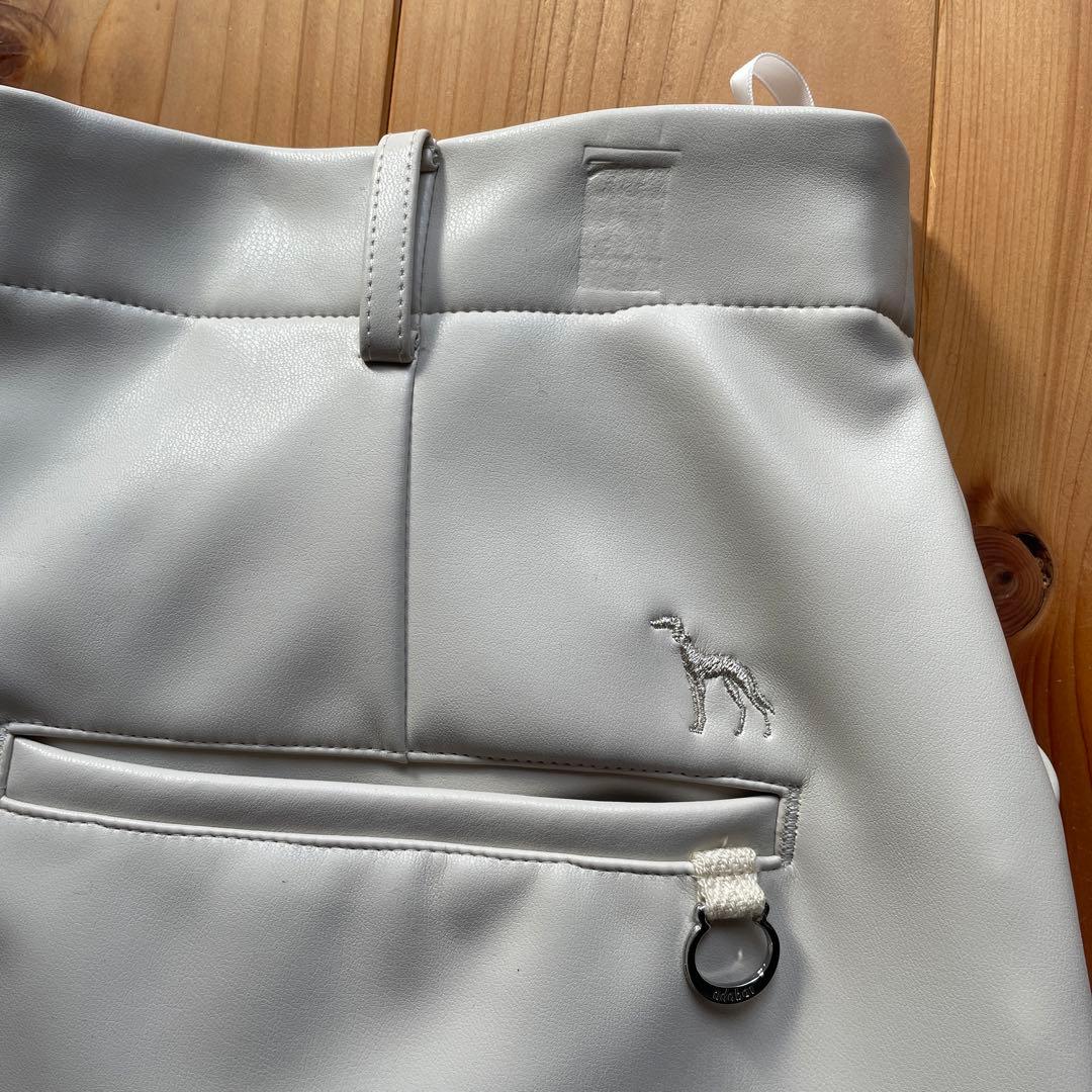 お値下げアダバットのフェイクレザーキュロット