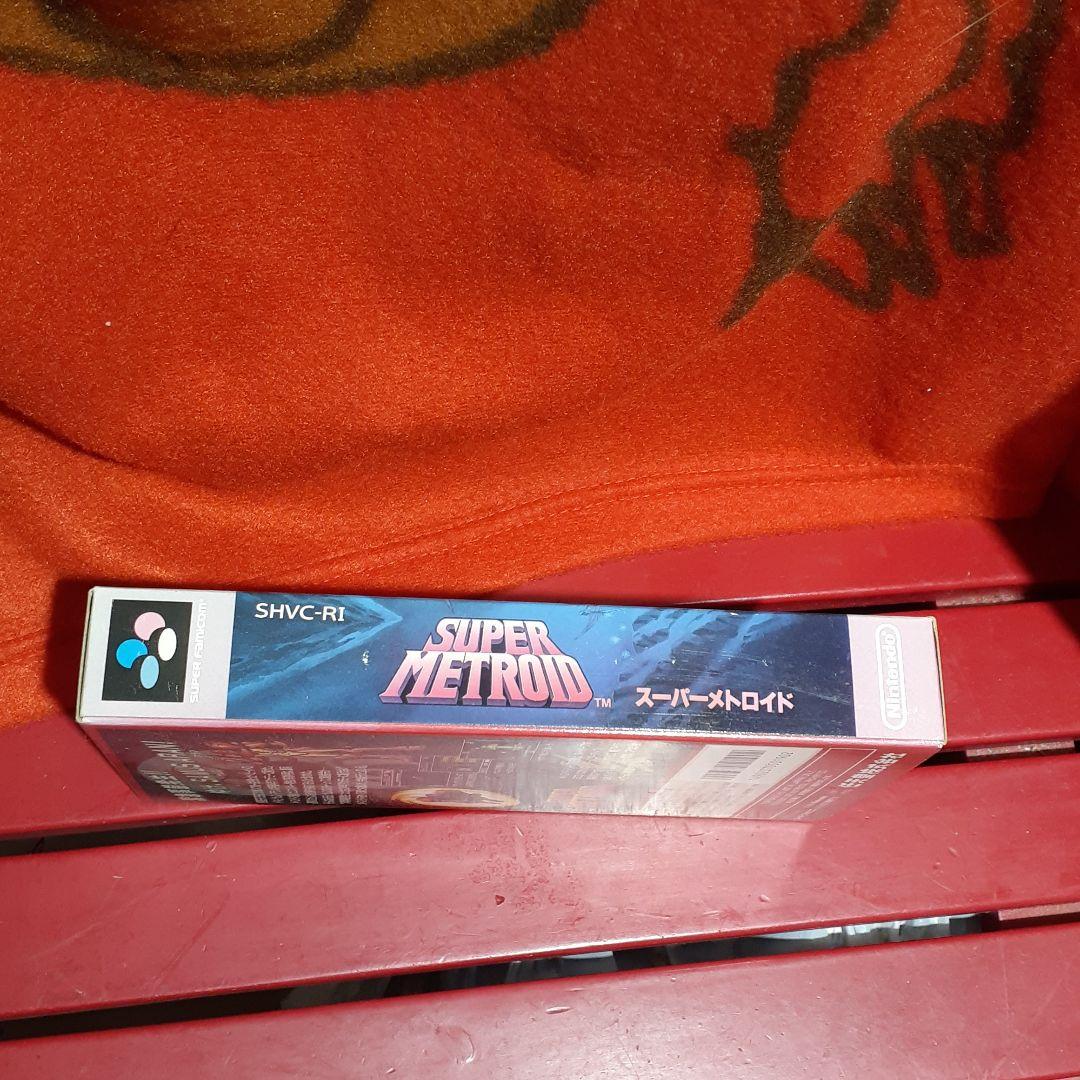 任天堂　スーパーメトロイド