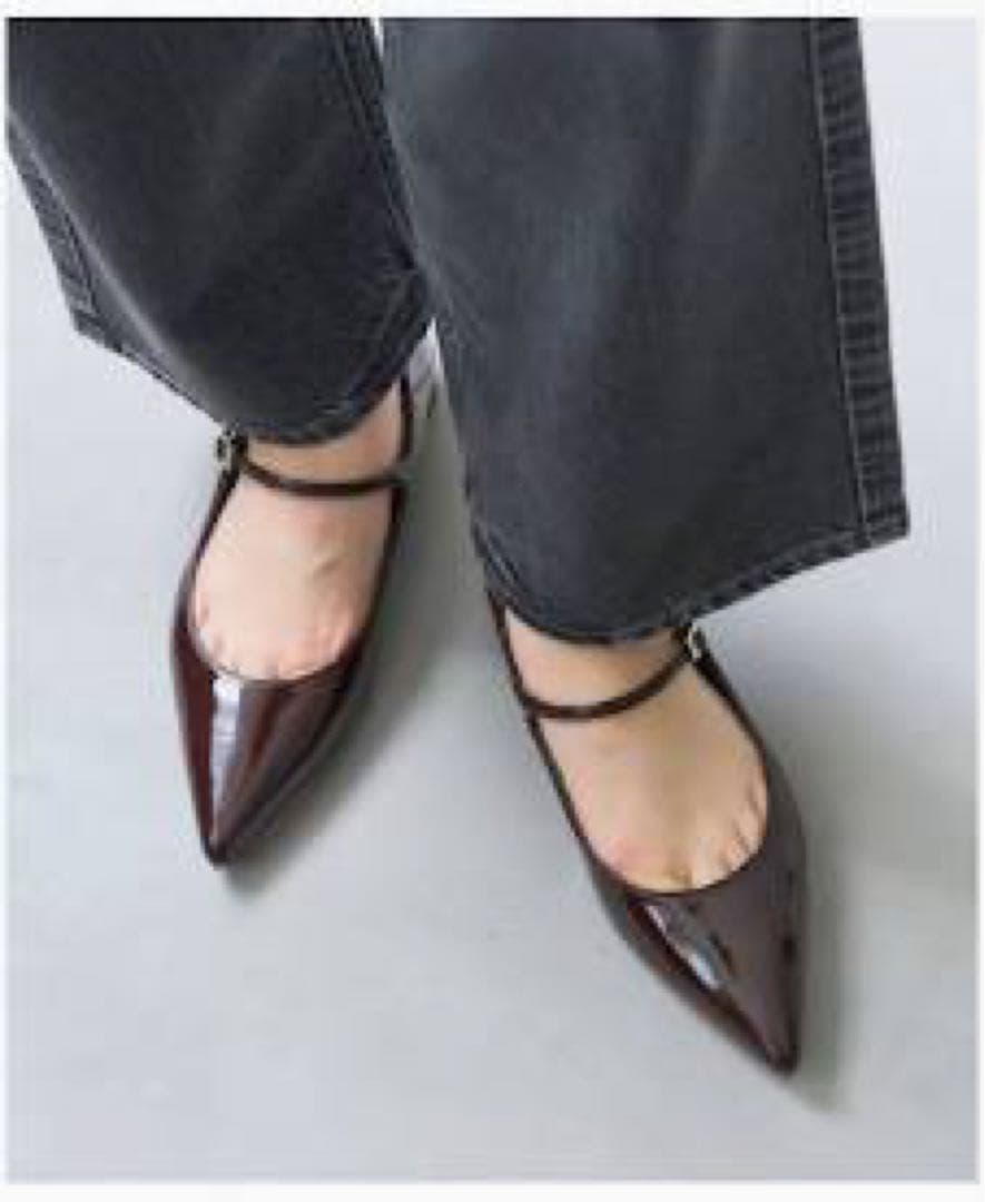 【新品未使用】LE TALON ポインテッドワンストラップフラット