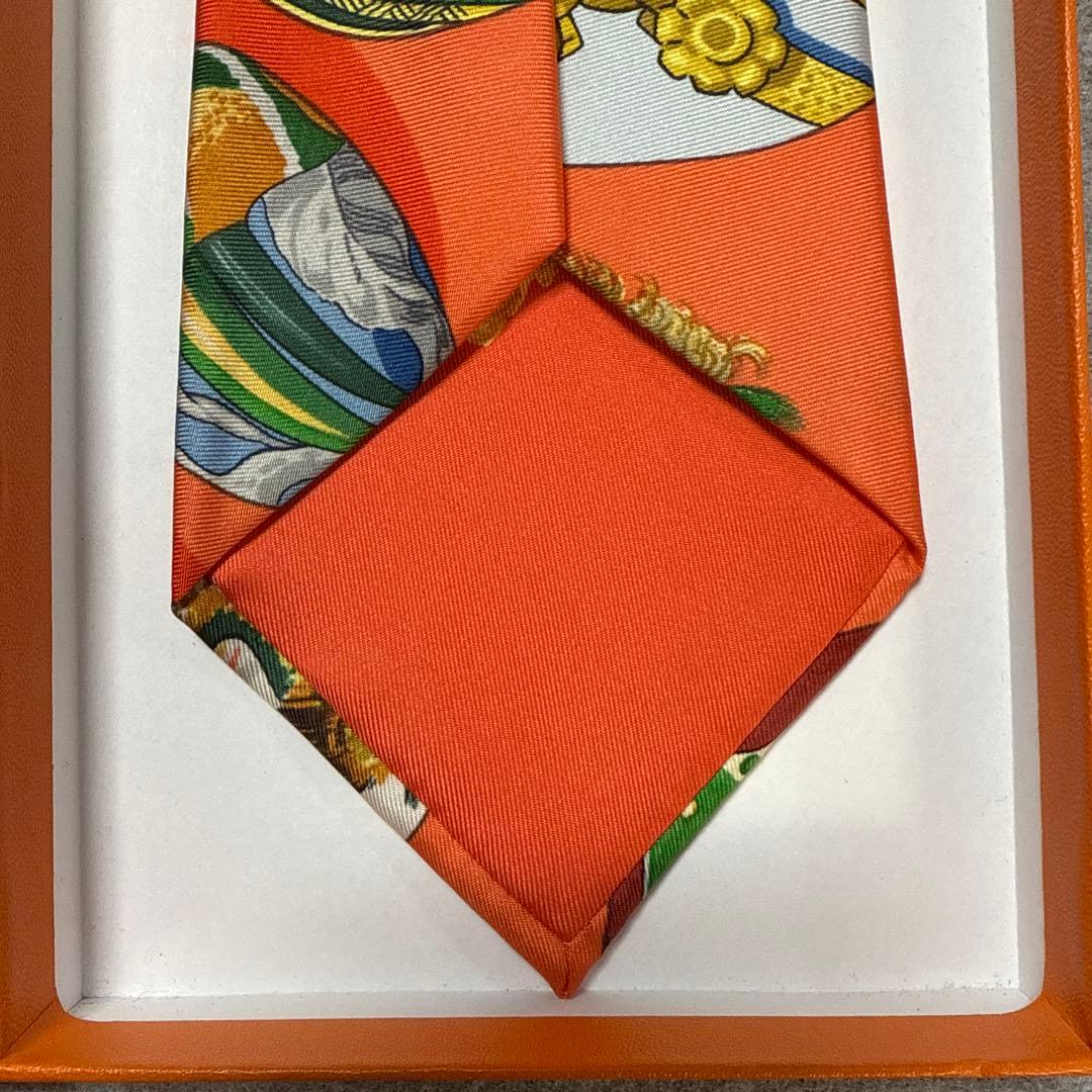 未使用　エルメス　ネクタイ　オレンジ　スカーフ柄　総柄　派手　結婚式