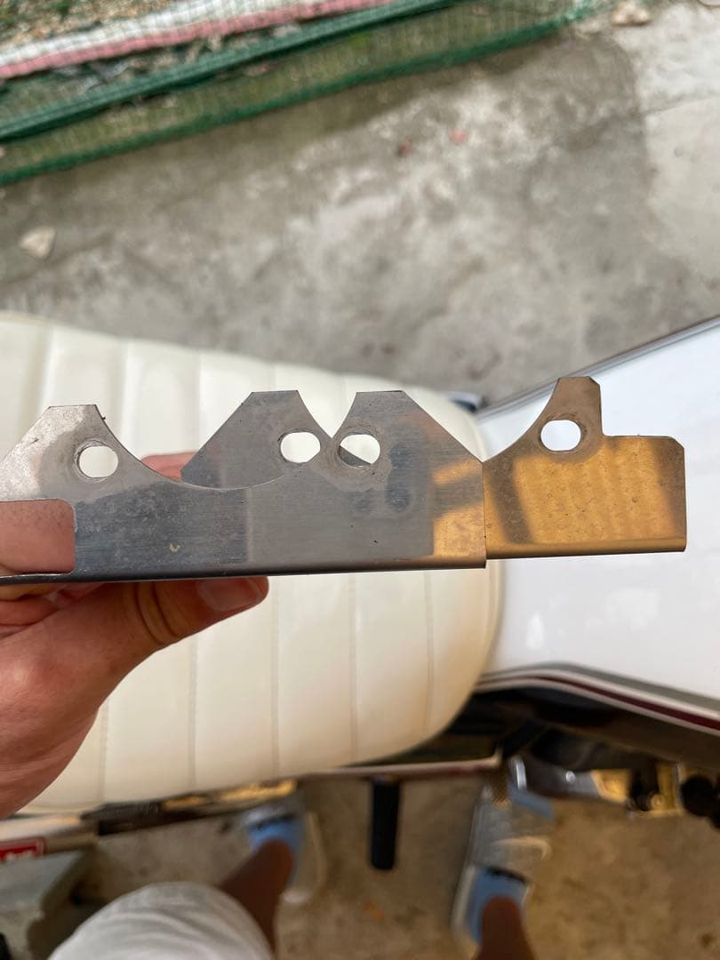 xjr400 キャブカバー