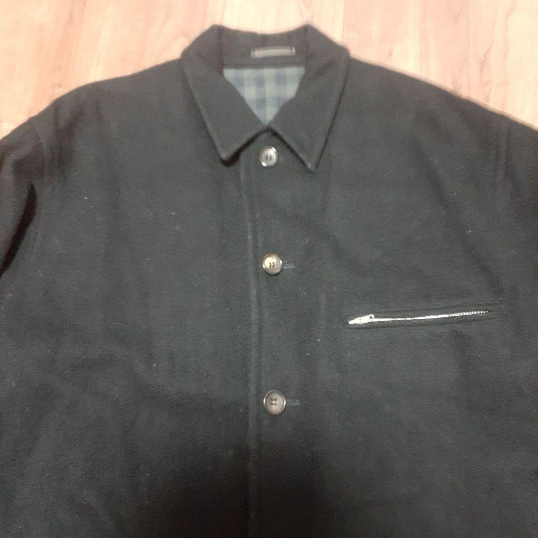 COMME des GARCONSハーフコート、サイズM、色ブラック。