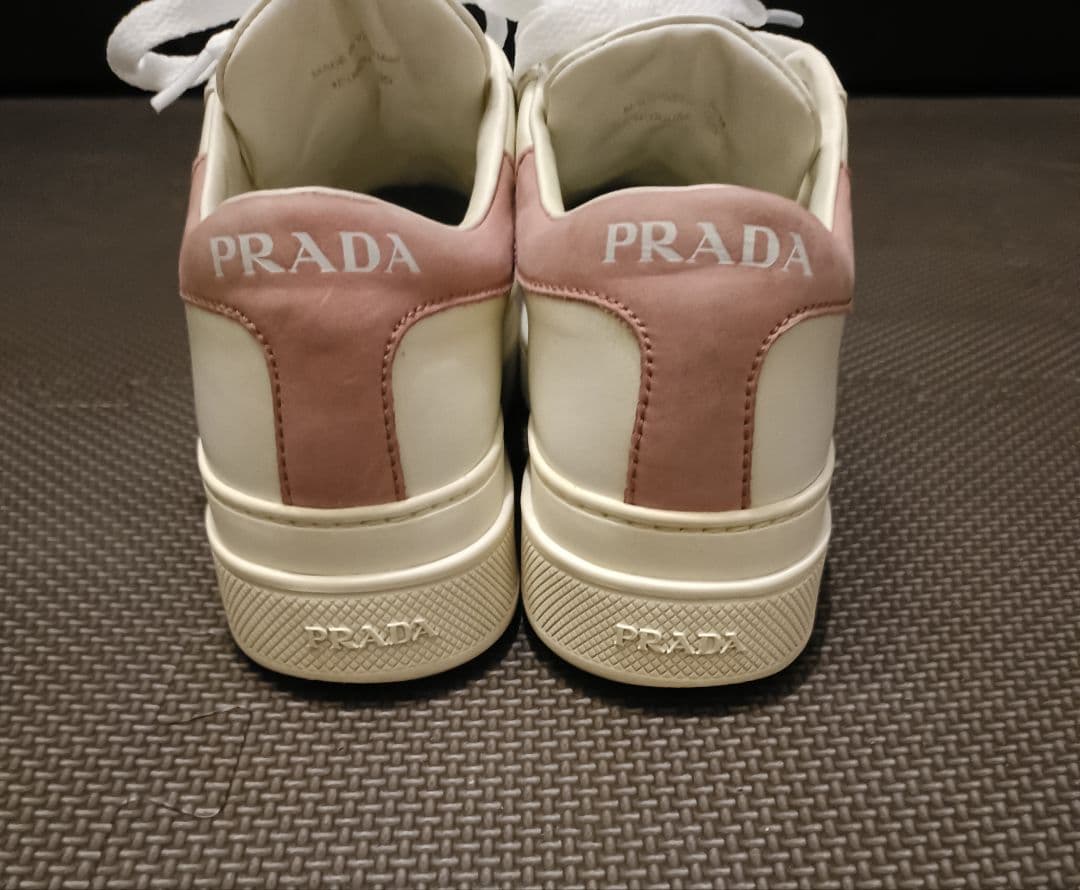 PRADA 22.5cm ホワイト/ピンク スニーカー　35