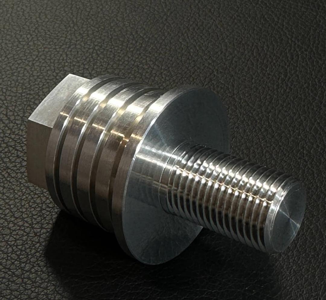 Z1 Z2 フィン仕様 ステムボルト kz900 kz1000 Z5 m182