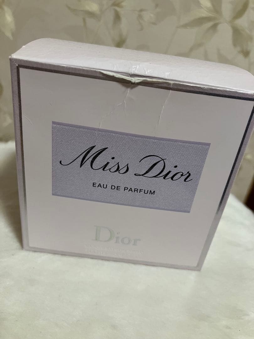 香水(女性用) Miss Dior Eau de Parfum 100ml
