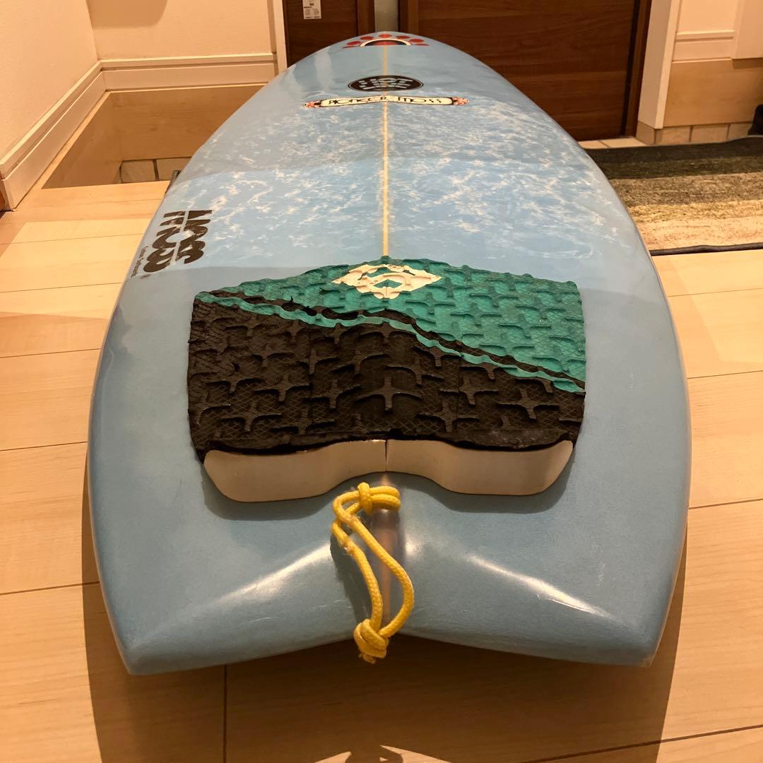 パイオニアモス小波サーフボード　5'6×21 5/8\"×2 3/8\" 約32L