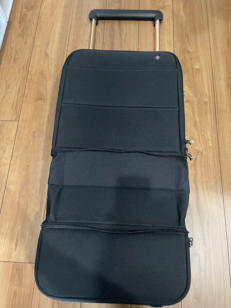 多機能スーツケースKABUTO Black Copper