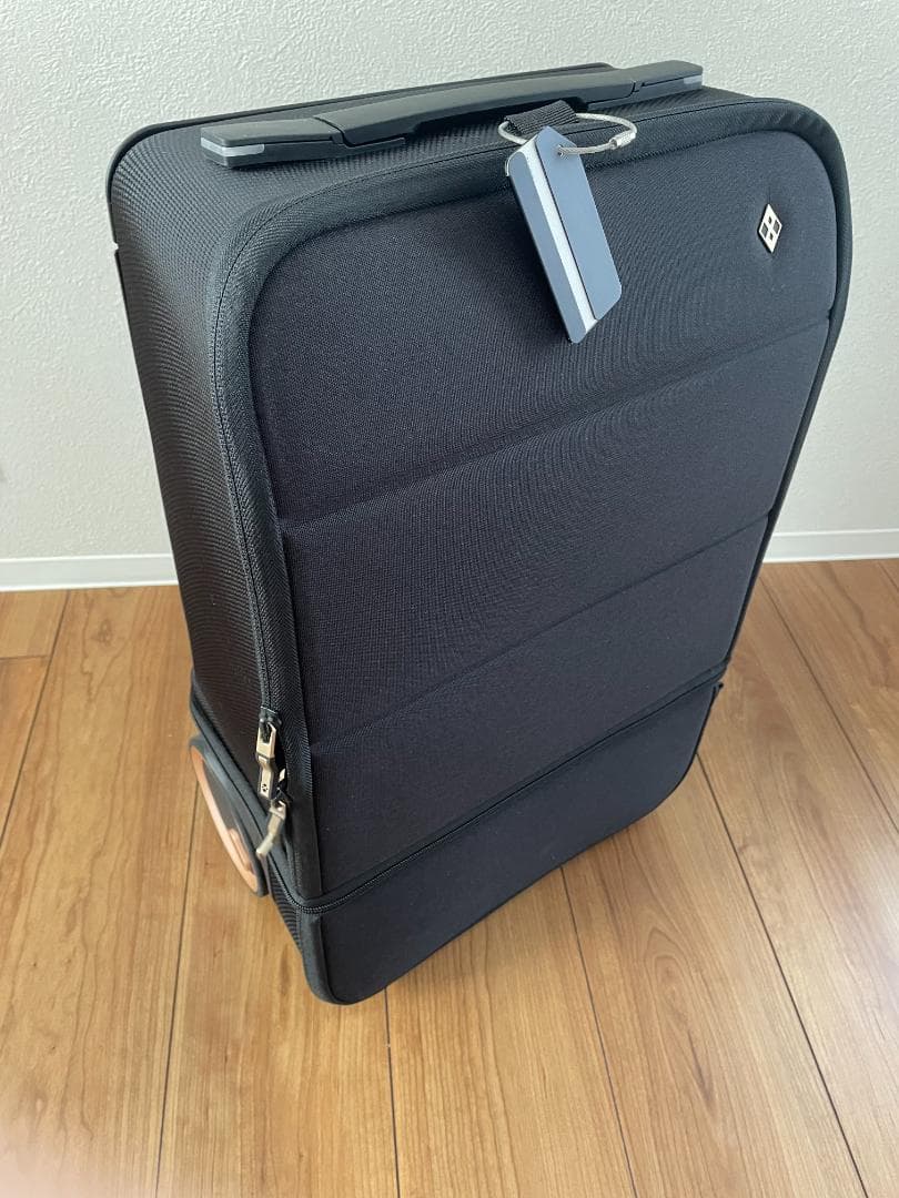 多機能スーツケースKABUTO Black Copper