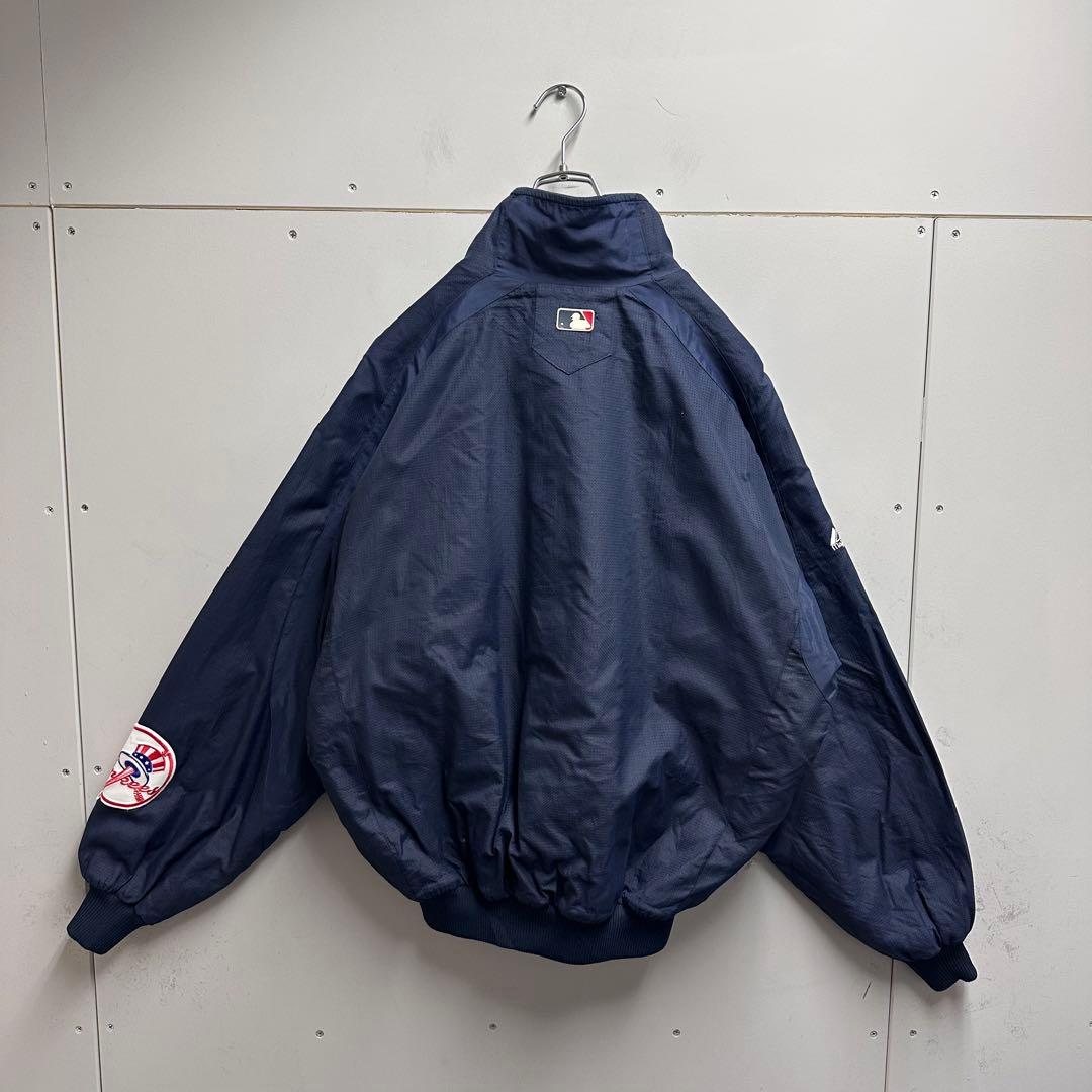 majestic ニューヨーク・ヤンキース　ソフトシェルジャケット