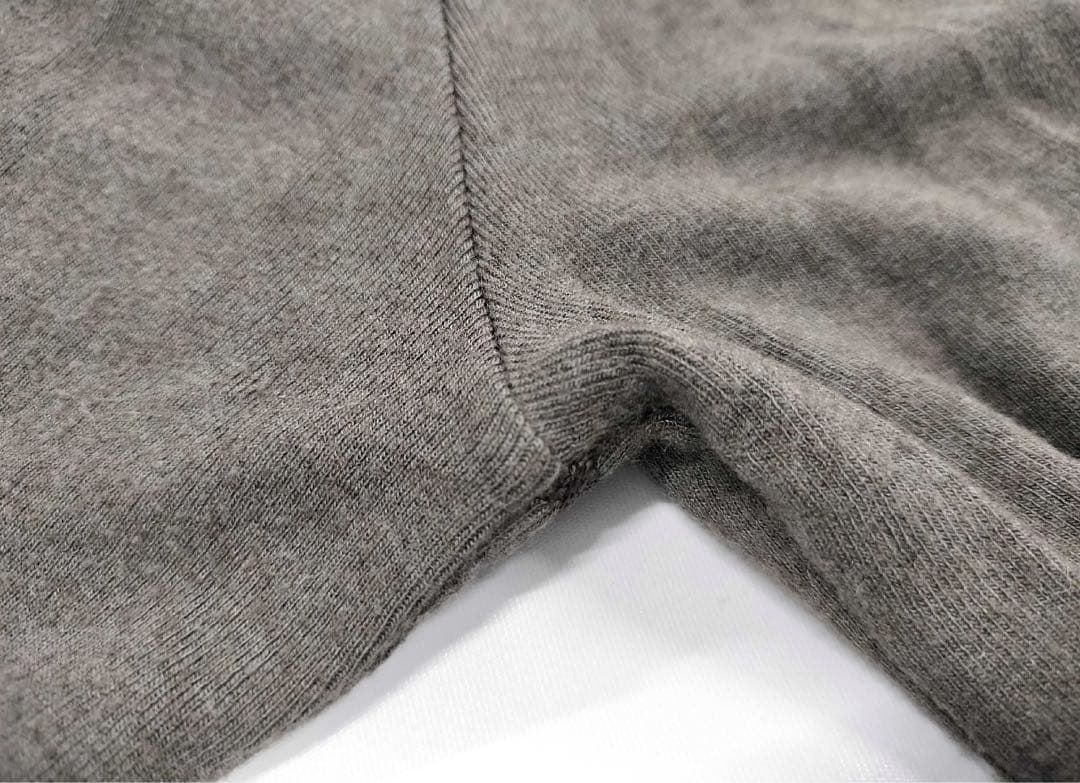 モンクレール美品！グレー長袖カットソー 厚手リブ編み