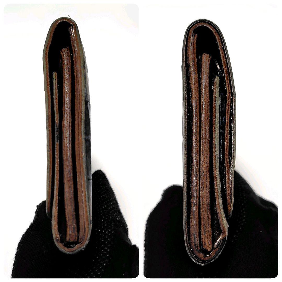 イルビゾンテ　折り財布　ブルー　クロコ型押し　金ボタン　ユニセックス