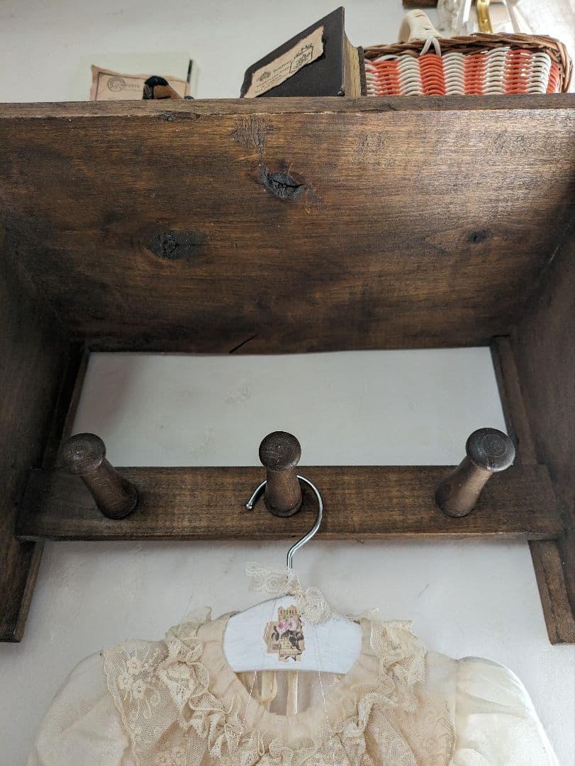 アンティーク　ウォールシェルフ　ウォールフック