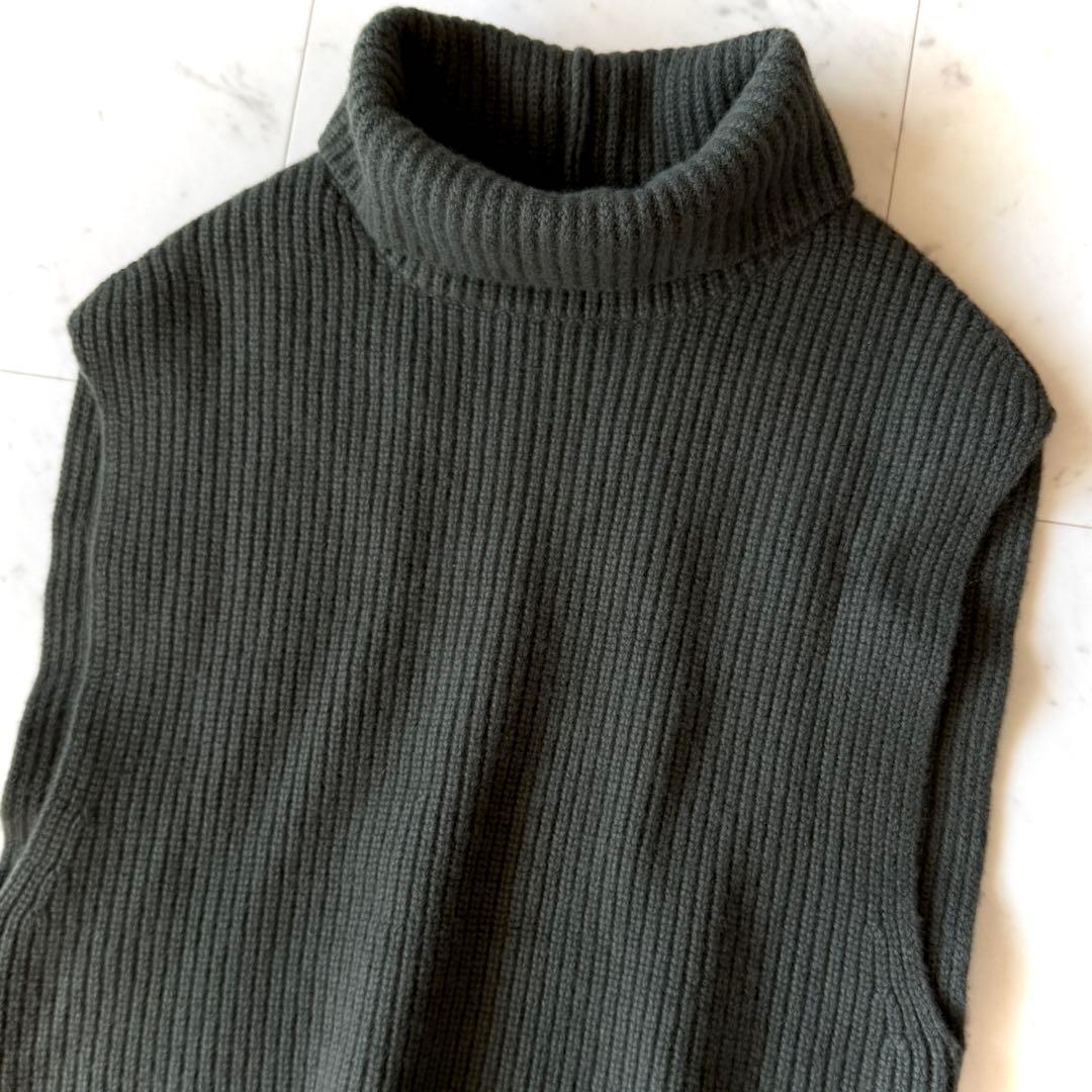 美品 ルフィル LE PHIL シルクカシミヤ混 畦編みニットジレ カーキ