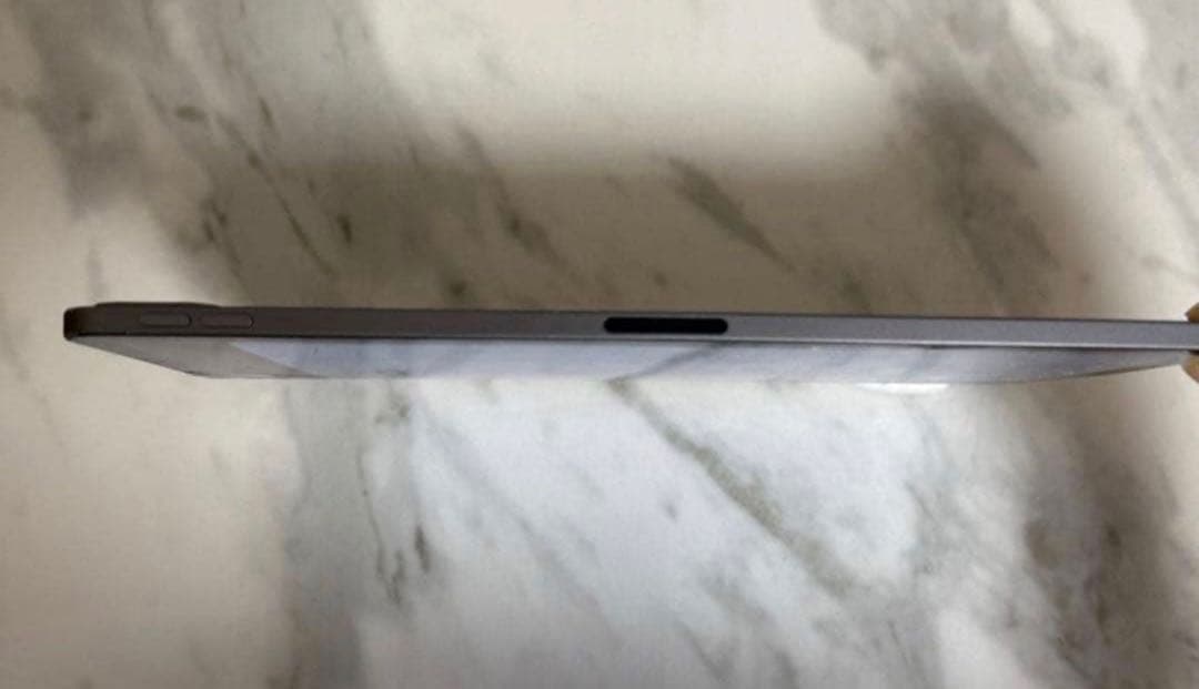 iPad pro 第三世代 128gb スペースグレー