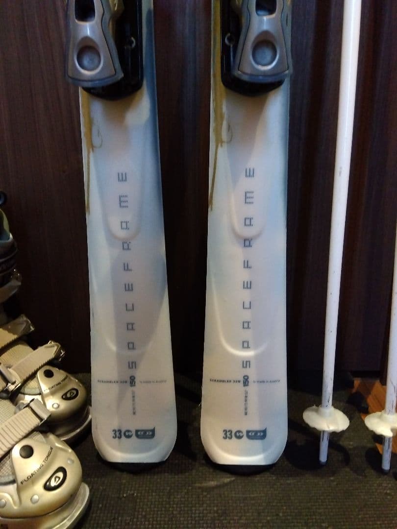 ハイエンド SALOMON 学生・レディース スキーセット メンテ・WAX済み✔