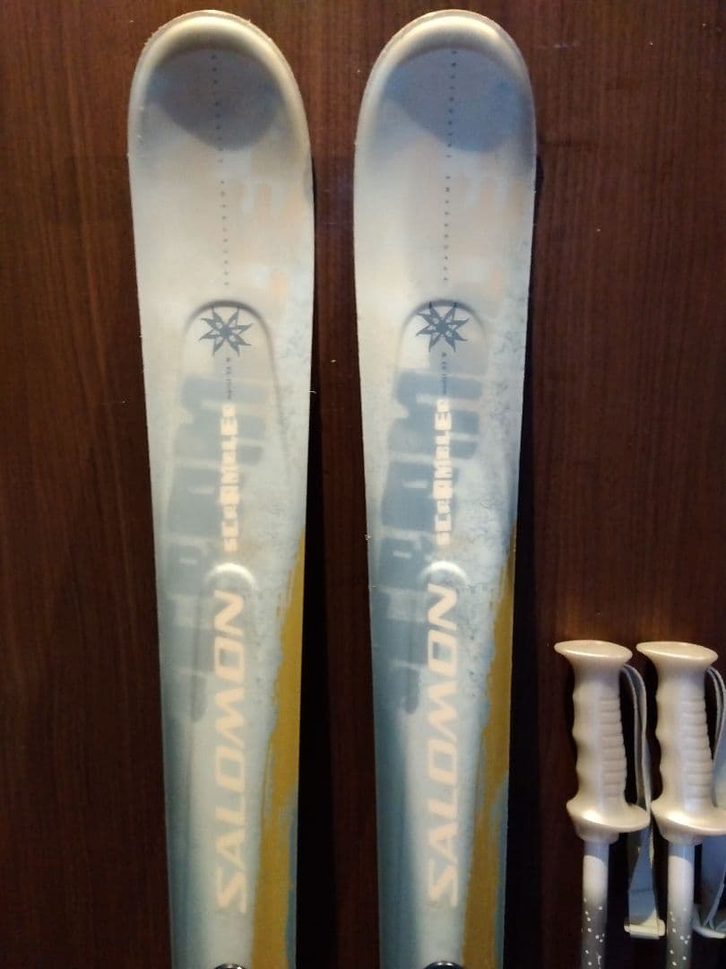 ハイエンド SALOMON 学生・レディース スキーセット メンテ・WAX済み✔