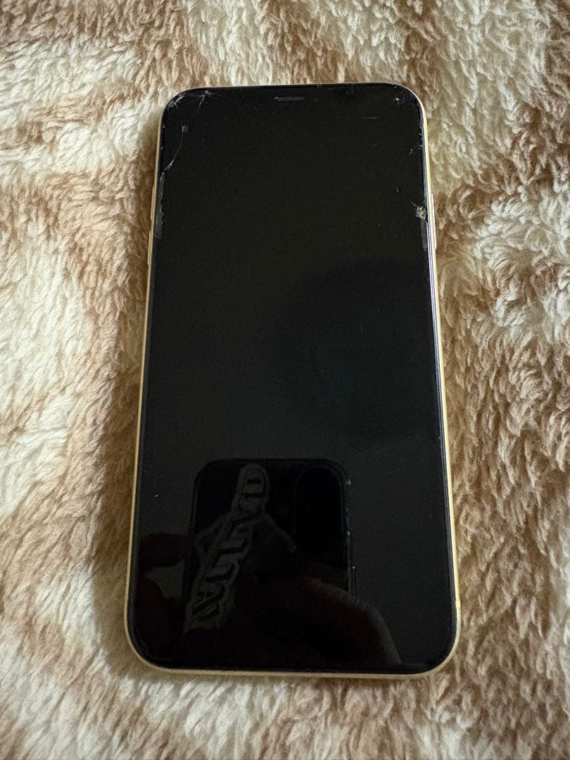 iPhone XR 64GB イエロー　中古品