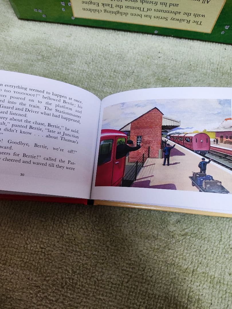 英語絵本　機関車トーマス　26冊ボックスセット