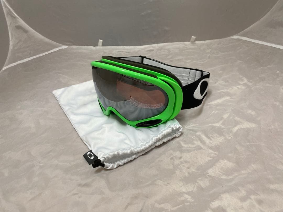 未使用 Oakley A FRAME 2.0 プリズム 限定