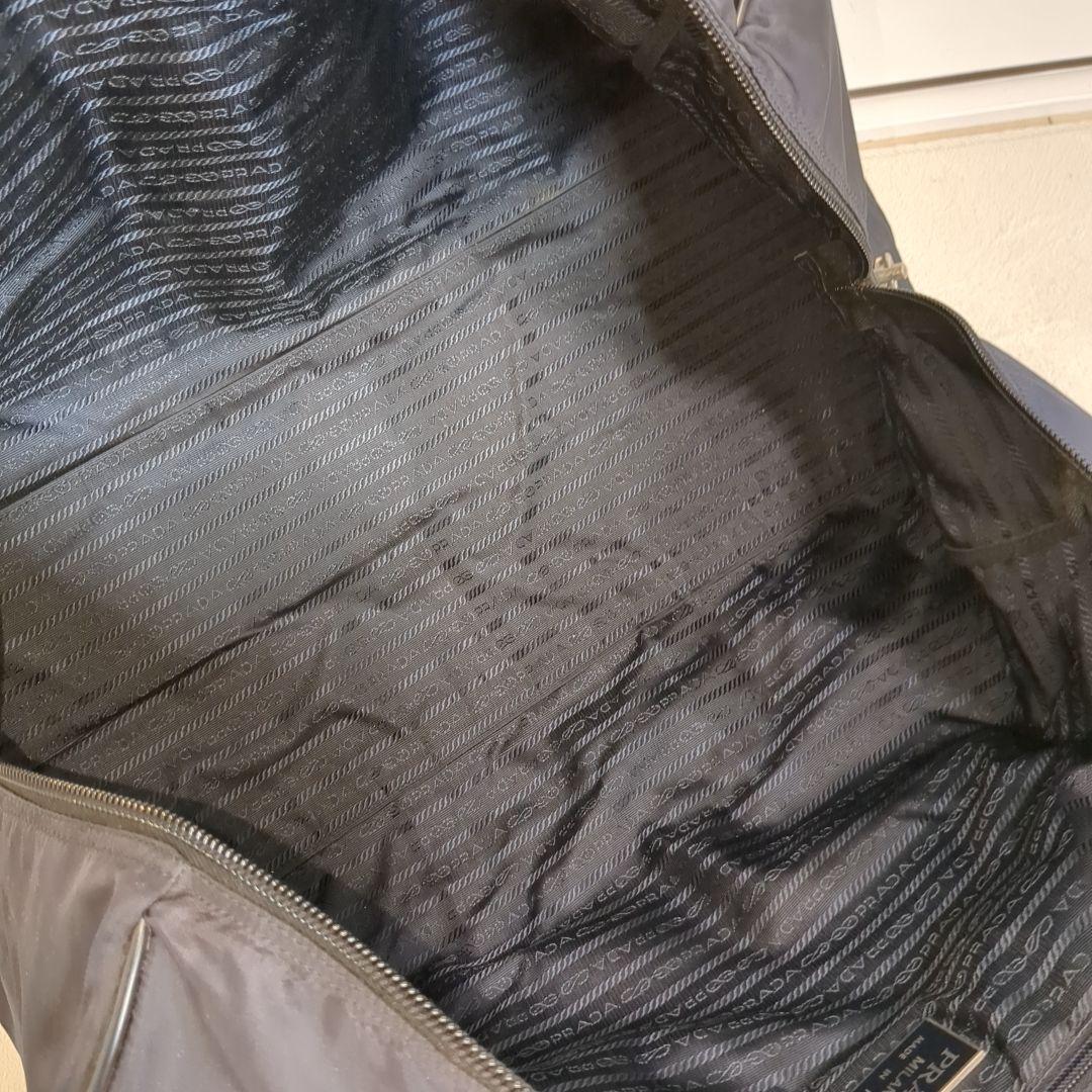 プラダ ボストンバッグ 三角ロゴ 希少色 ネイビー レザーハンドル 大容量