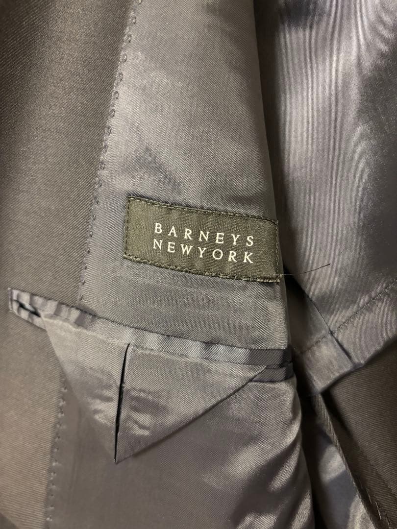 【値下げ】バーニーズ　カノニコ製生地　ネイビー　ウールソリッドスーツ サイズ44