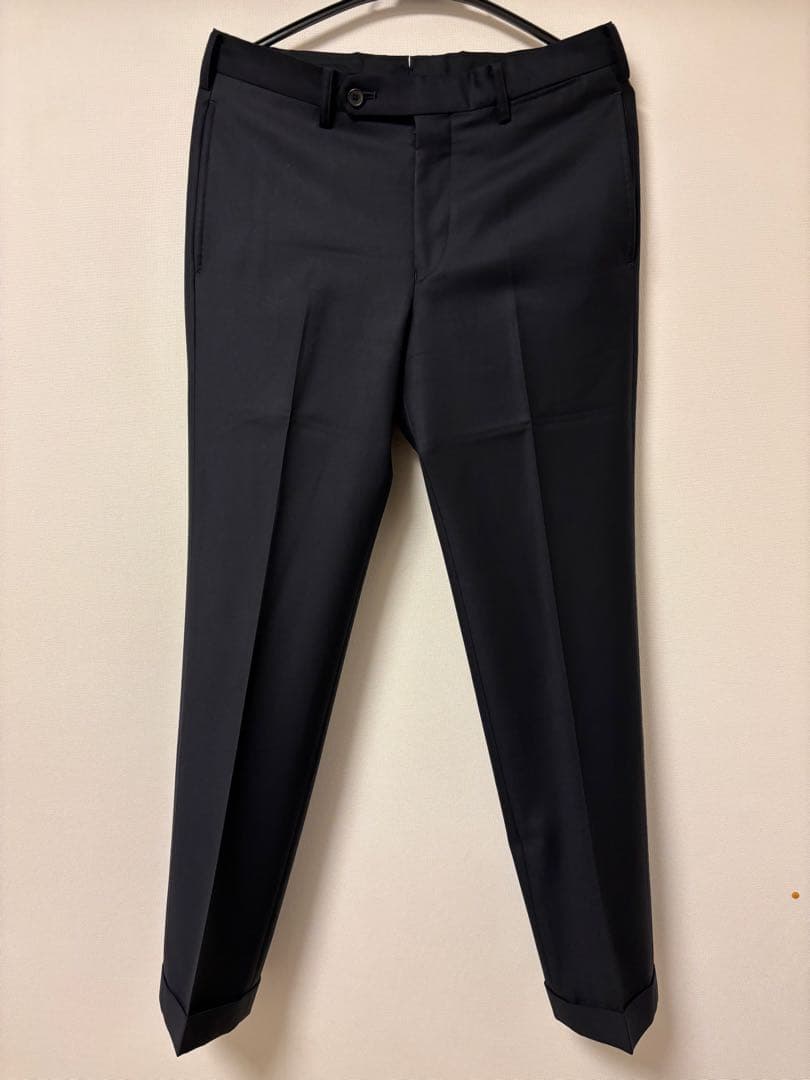 【値下げ】バーニーズ　カノニコ製生地　ネイビー　ウールソリッドスーツ サイズ44