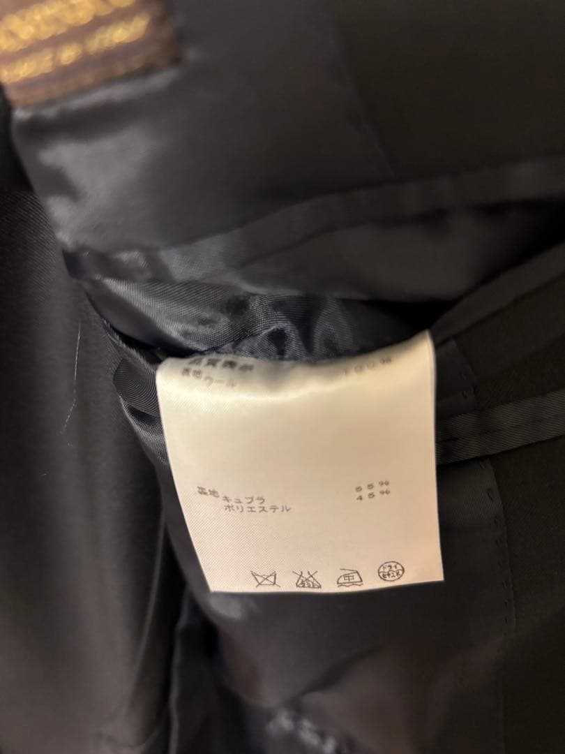 【値下げ】バーニーズ　カノニコ製生地　ネイビー　ウールソリッドスーツ サイズ44