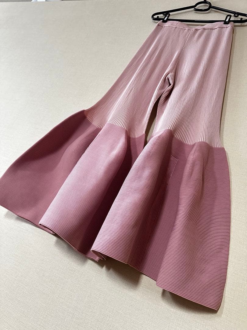 【CFCL】POTTERY CUPRO BELL BOTTOM PANTS