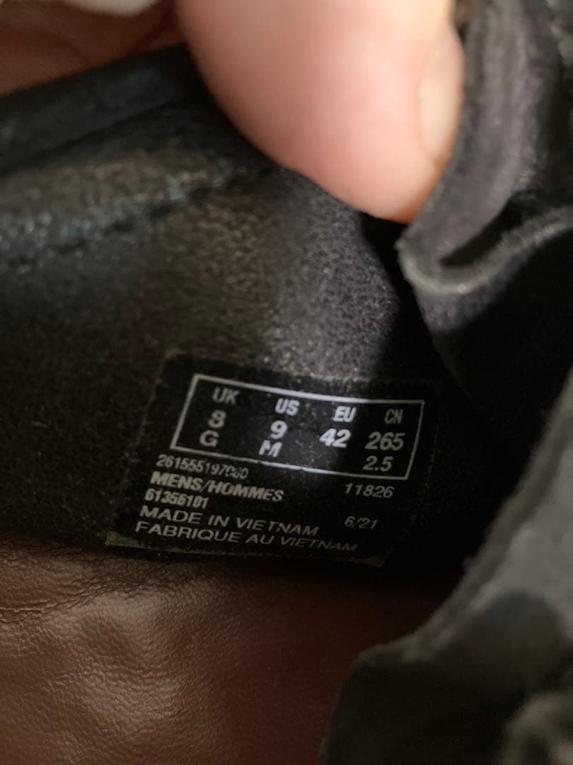 クラークス　Clarks ワラビー　黒　ソール交換済　26.5