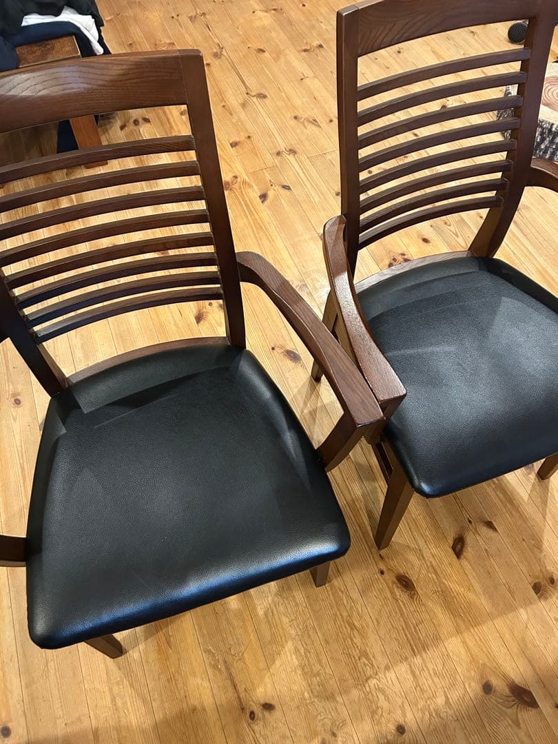 ダイニングチェア 木製　2脚セット　ニトリ　送料込み